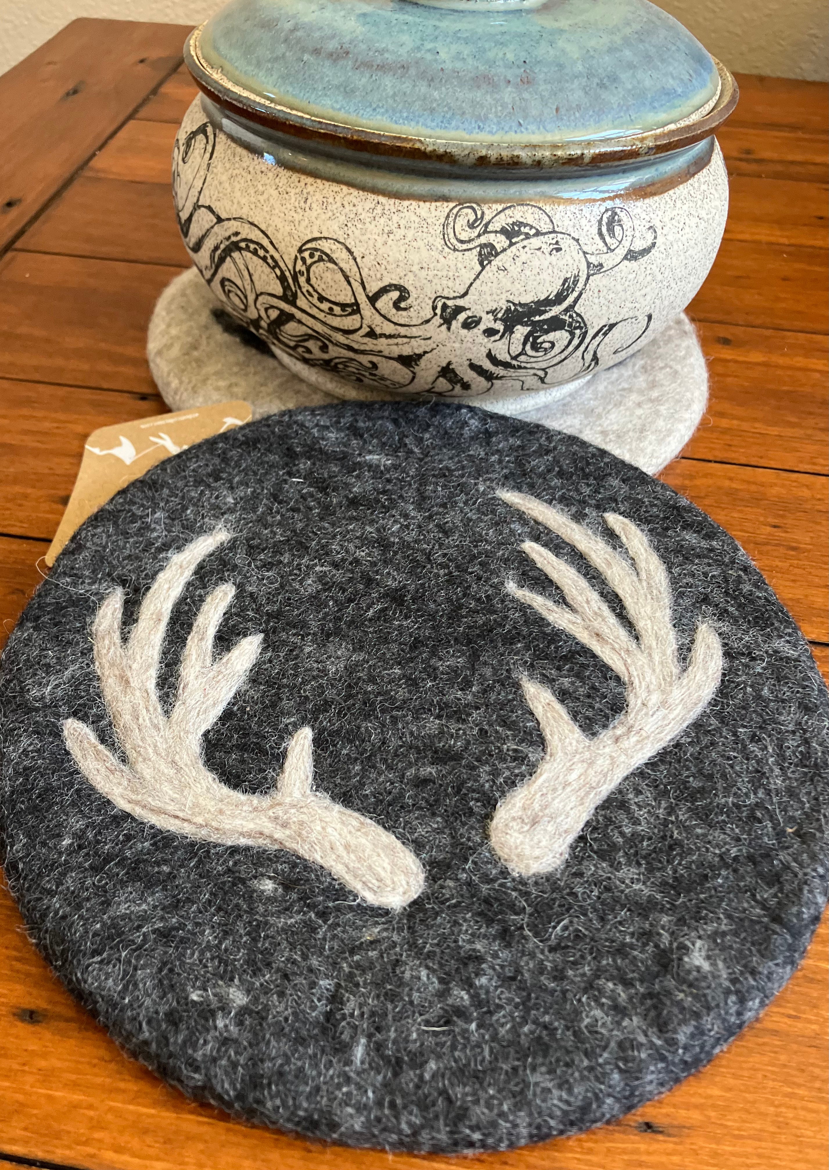 Charcoal Stag Antler Trivet
